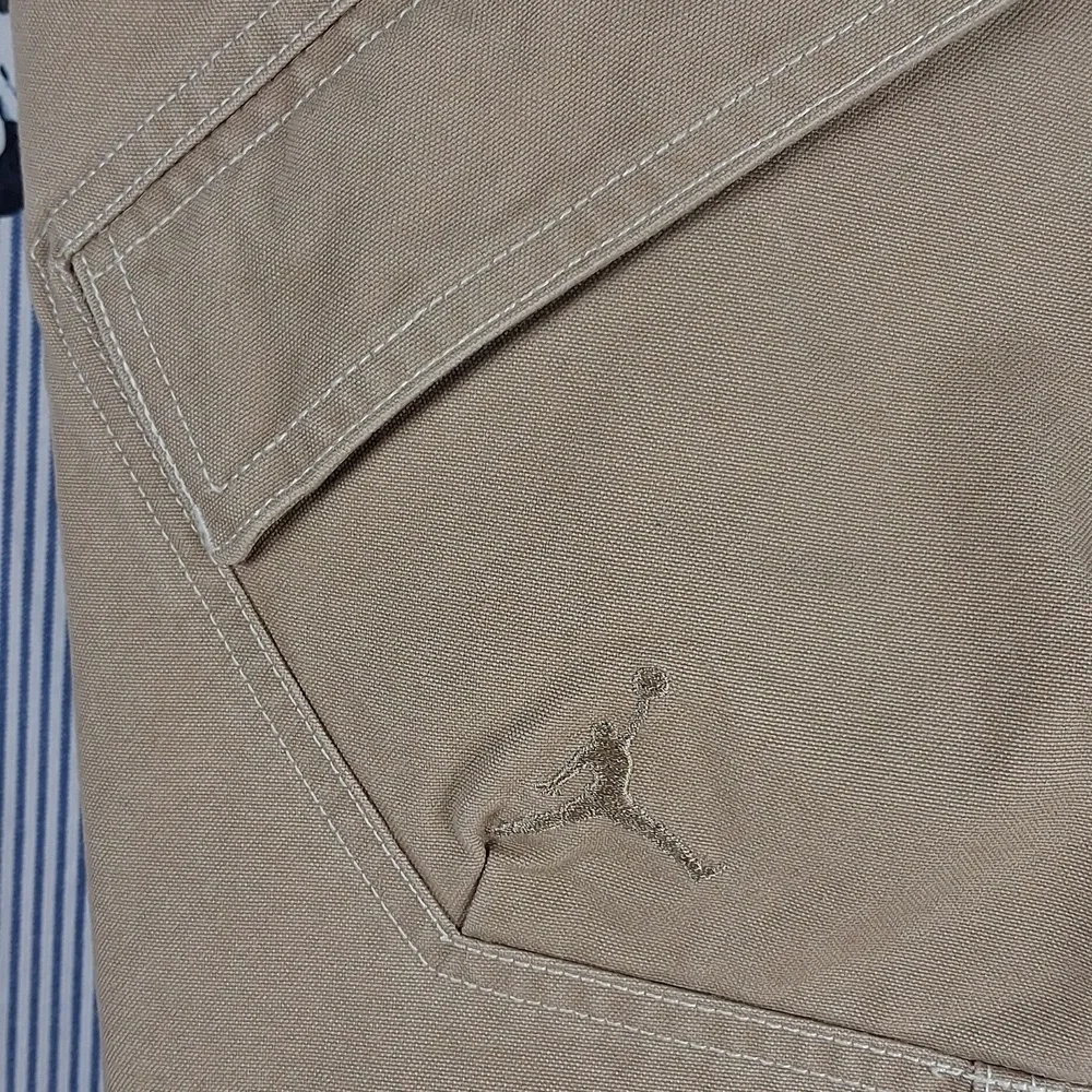 Jordan Brand Khaki Flat Front Drawstring Button & Zipper SZ SM  Cargo Pants